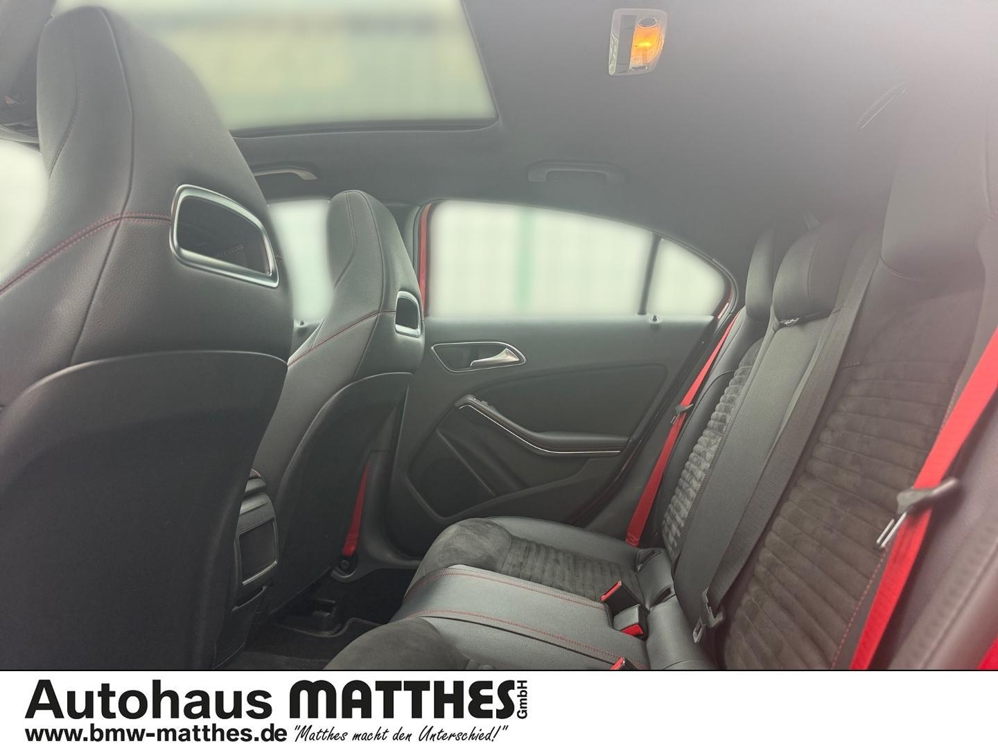 Mercedes-Benz A 250 Sport 4MATIC LED RFK PDC Pano Sitzheizung