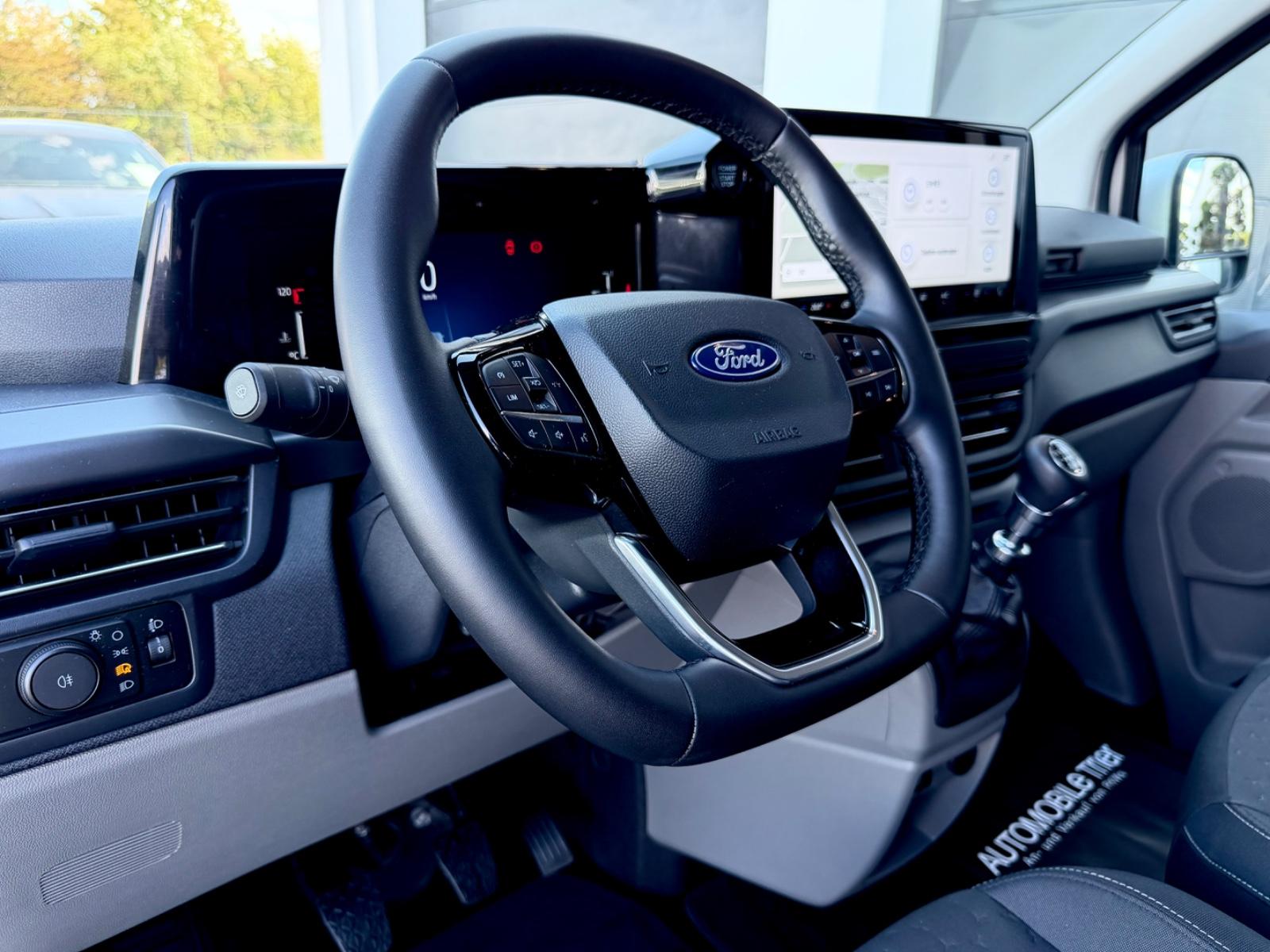 Ford Tourneo Custom 2.0d EcoBlue L2 Titanium 9.Sitzer