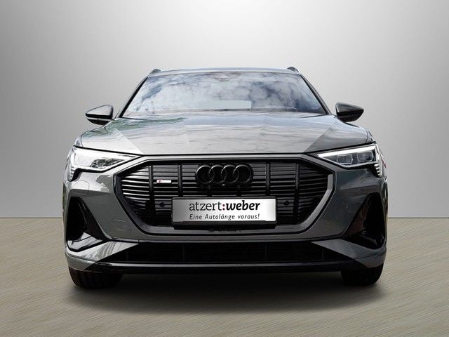 Fahrzeugabbildung Audi e-tron Sportback 55 S line black edition Matrix