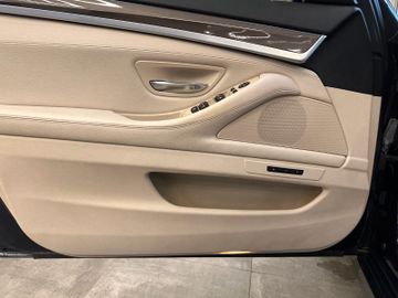 BMW 520 d Touring xDrive *2. Hand*Klima*Navi*Xenon*