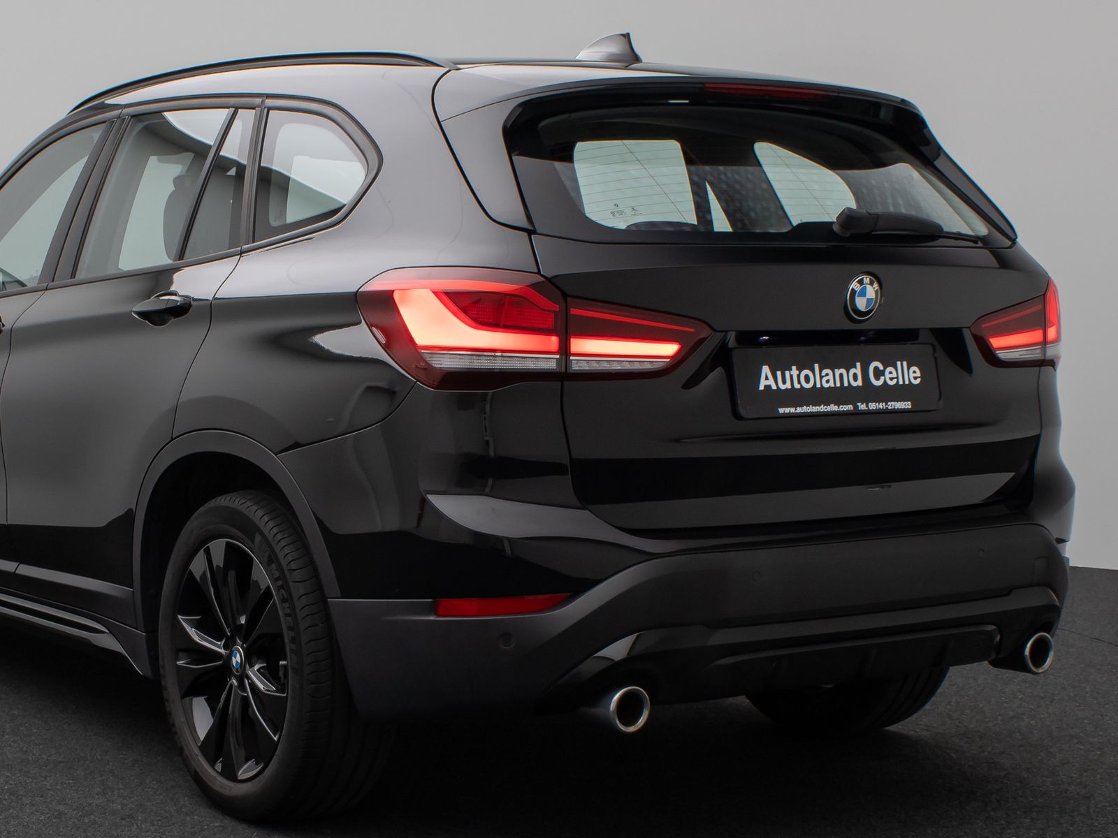 Fahrzeugabbildung BMW X1 xD20i Sport Line Panorama Kamera HUD DAB HiFi