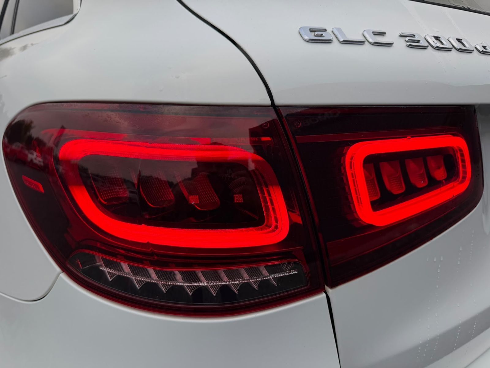 MERCEDES-BENZ GLC 300 de 4Matic AMG-PAKET/AHK/KAMERA – Foto 15