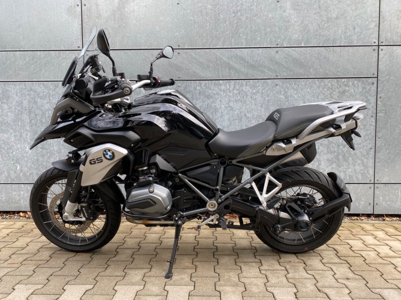 Fahrzeugabbildung BMW R 1200 GS Speichenräder 3 Pakete mit 2 Jahren Ga