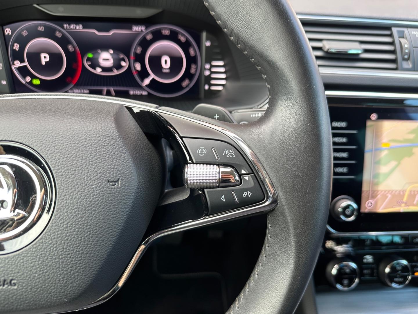 Skoda Superb Combi 1.5 TSI Style *LED*Virtual*ACC*AHK*, миниатюра 23