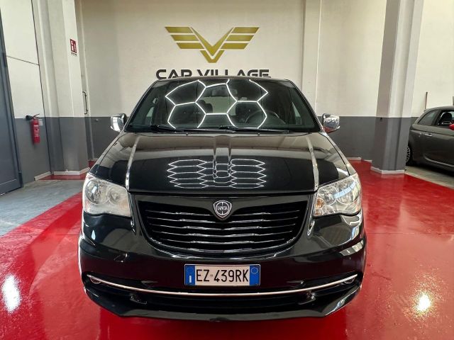 LANCIA Voyager