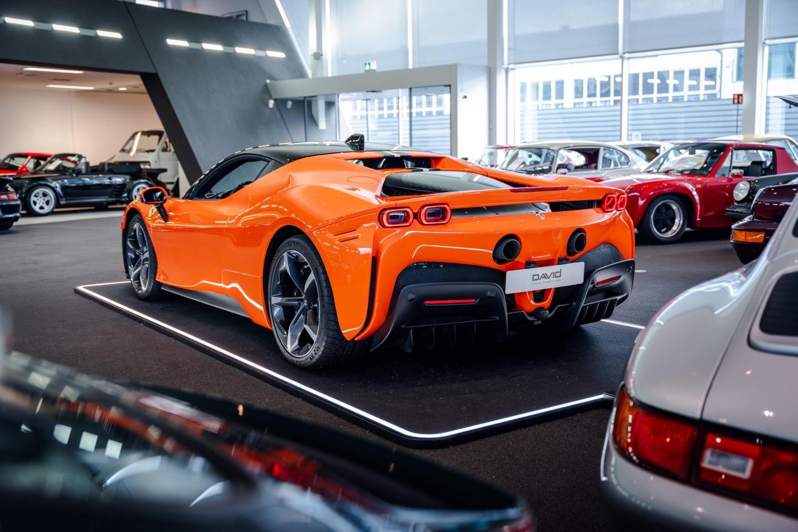 Ferrari SF90 Stradale*Lift*JBL*Carbon*Passenger-Display*