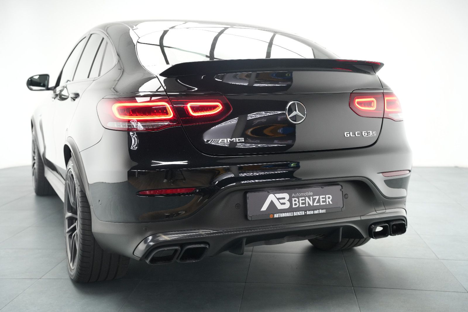 Fahrzeugabbildung Mercedes-Benz GLC 63 AMG Coupe/MBUX/Ambiente/Schiebedach/Kam/