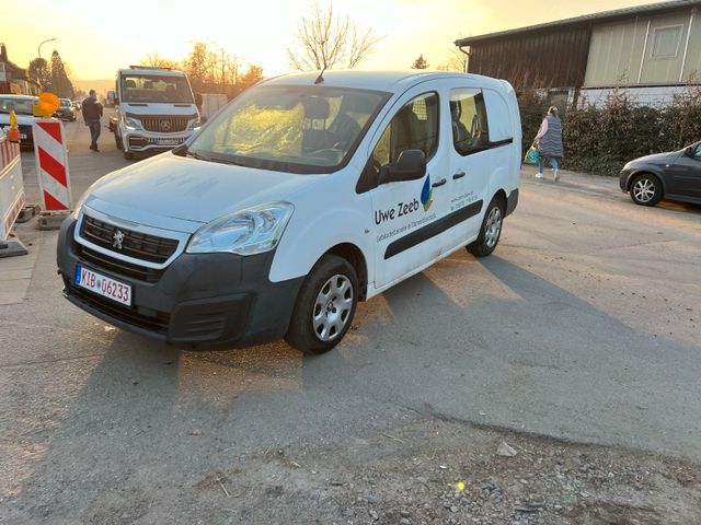 Peugeot Partner L2 Doppelkabine Komfort