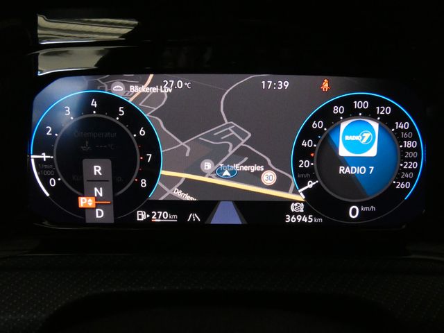 Golf 2.0 TSI R-Line DSG AHK KAMERA LED PLUS