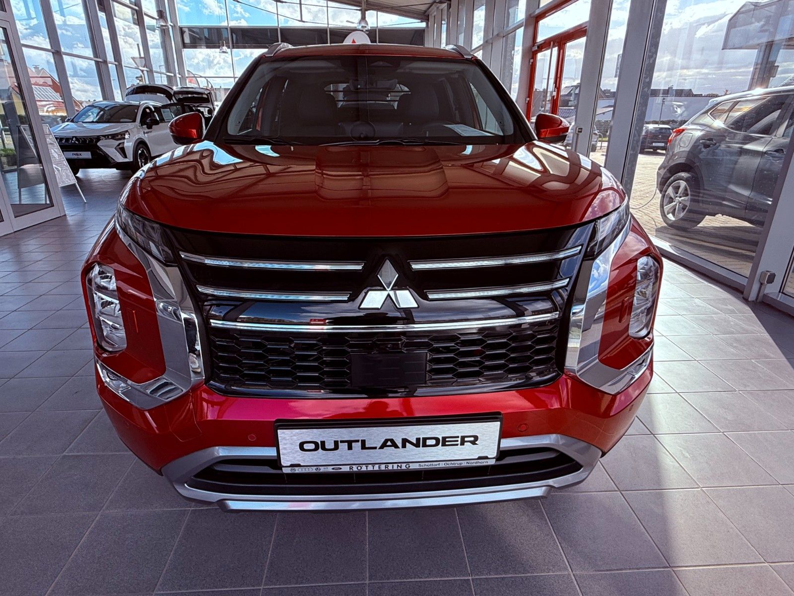 Fahrzeugabbildung Mitsubishi Outlander Intro Edi. PHEV 4WD LED AHK Kam 20"