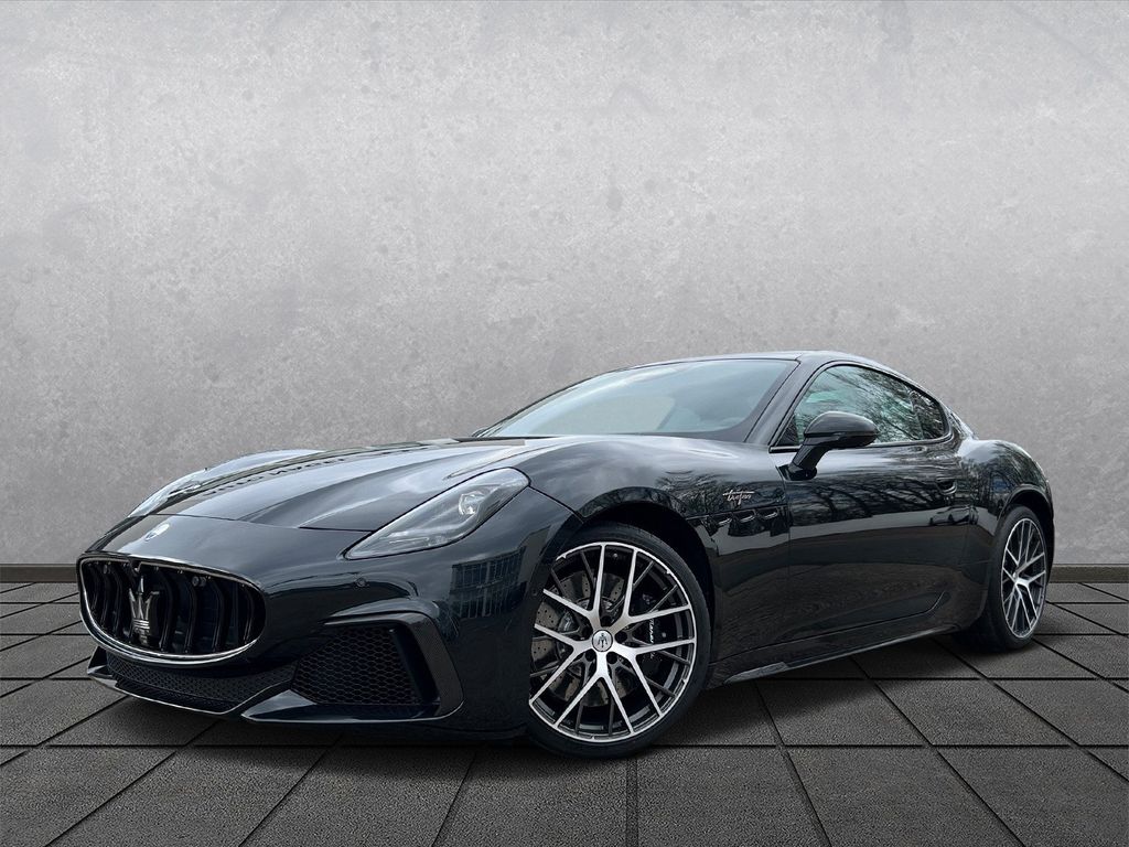Image of Maserati Granturismo