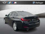 BMW 320 d Limousine, PDC AHK Sport-Lederlenkrad - BMW 320: 320d
