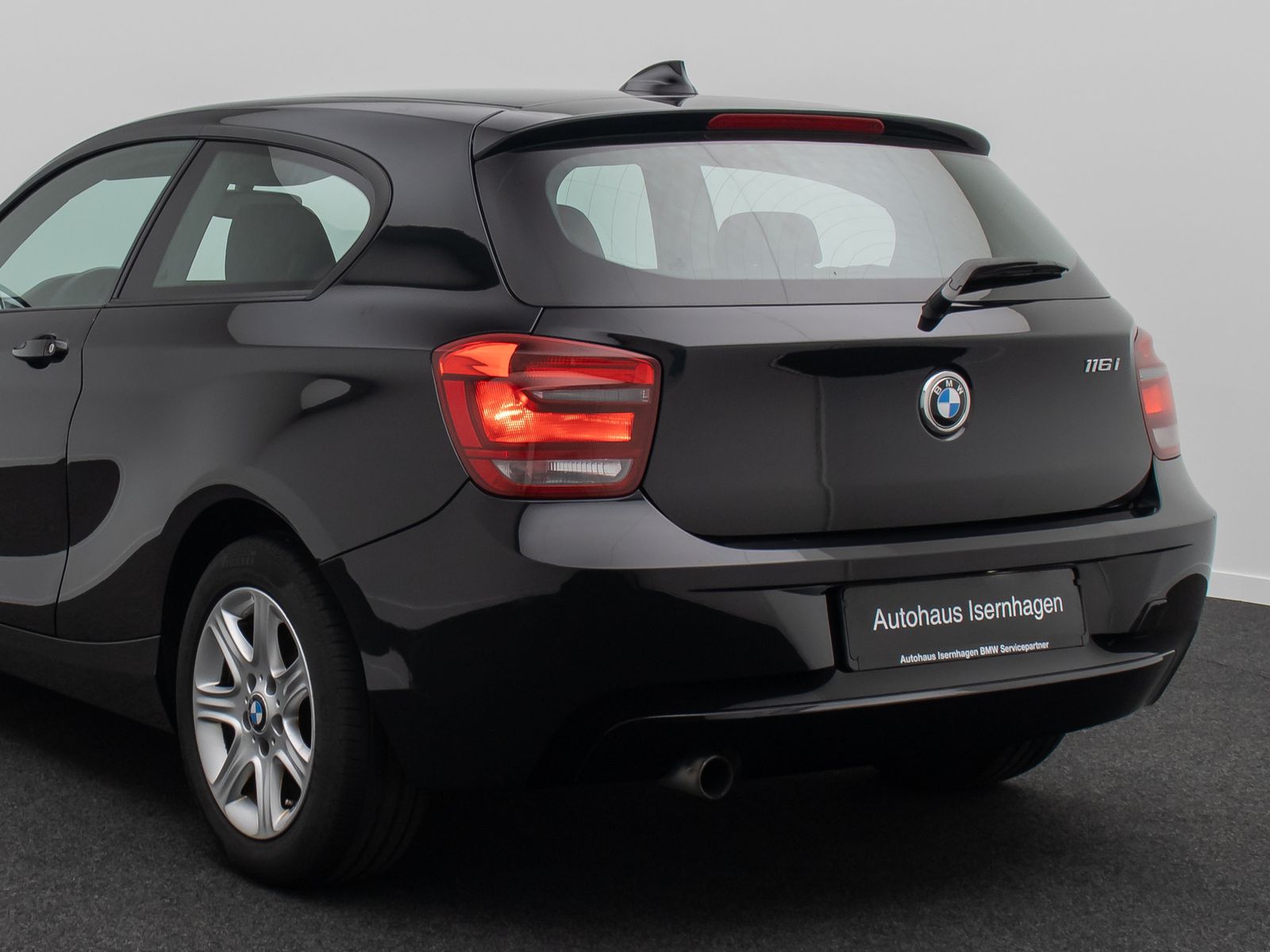 Fahrzeugabbildung BMW 116i Aut NaviBusiness Sitzheizung Freisprecheinr