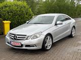Mercedes-Benz E 250 CDI AVANTGARDE/XENON/NAVI/AMG/TÜV NEU - Mercedes-Benz E 250: Cdi T