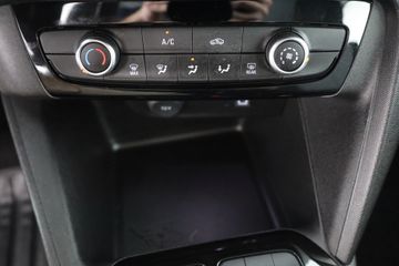 Opel Corsa - 12