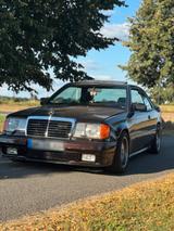 Mercedes-Benz Mercedes w124 300ce - Mercedes-Benz 300 aus 1989: 300ce