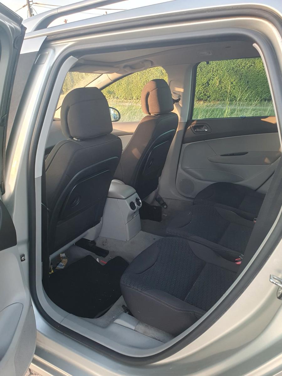 Peugeot 308 2013 — photo 6