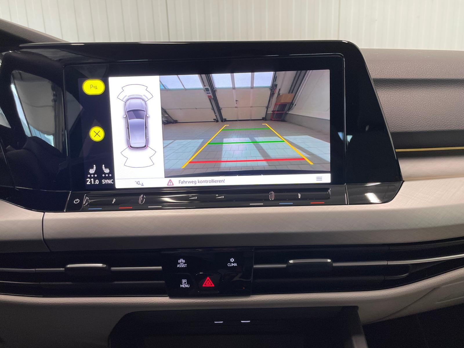 Volkswagen Golf VIII Life 1.5 eTSI DSG STANDHZG, миниатюра 12