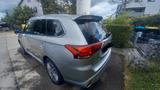 Mitsubishi Outlander 2.4 MIVEC PLUG-IN HYBRID 4WD Basis... - Mitsubishi Gebrauchtwagen in Stuttgart