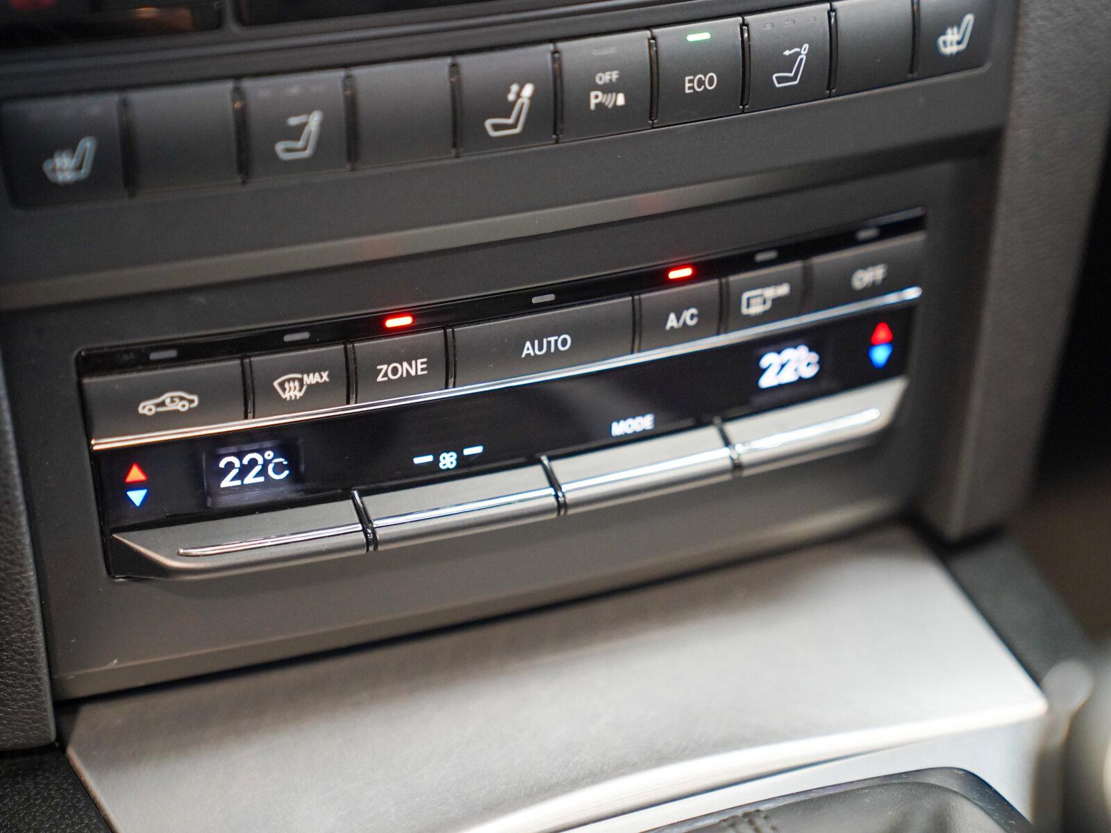 Mercedes-Benz E 220 CDI Avantgarde Leder AIRCAP AIRSCARF AHK