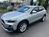 BMW X2 sDrive 20 I Advantage Navi LED Euro 6 - silberne BMW X2