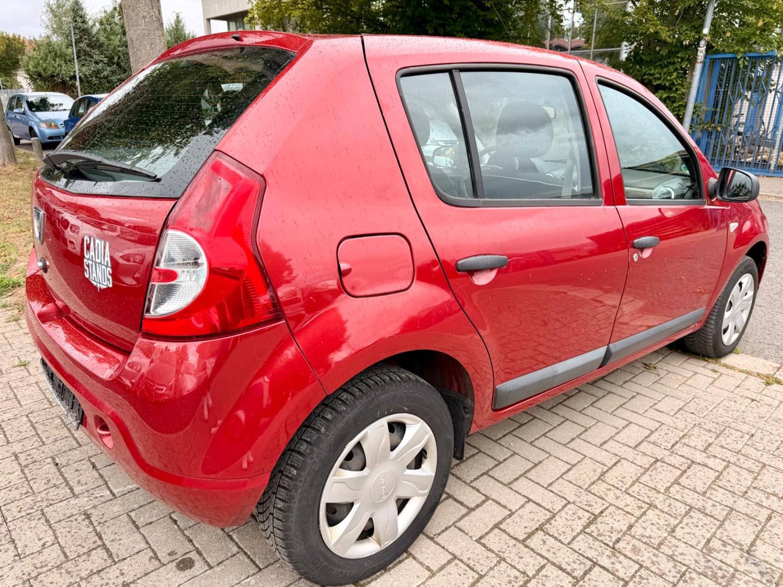 Dacia Sandero 2012 — photo 7