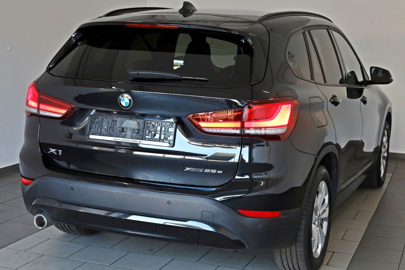 Fahrzeugabbildung BMW X1 xDrive 25e Advantage,Leder,Navi,SH,HUD,Kamera