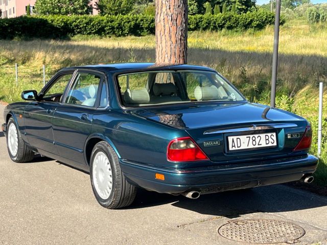 Jaguar XJ6 3.2 MANUALE