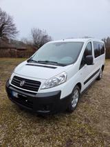 Fiat Scudo mit Wohnmobil-Zulassung AHK RFK - Fiat Scudo aus 2013