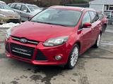 Ford Focus Turnier Titanium/Klimaaut/Euro5/PDC/Aluflg - Ford Focus aus 2011: Turnier