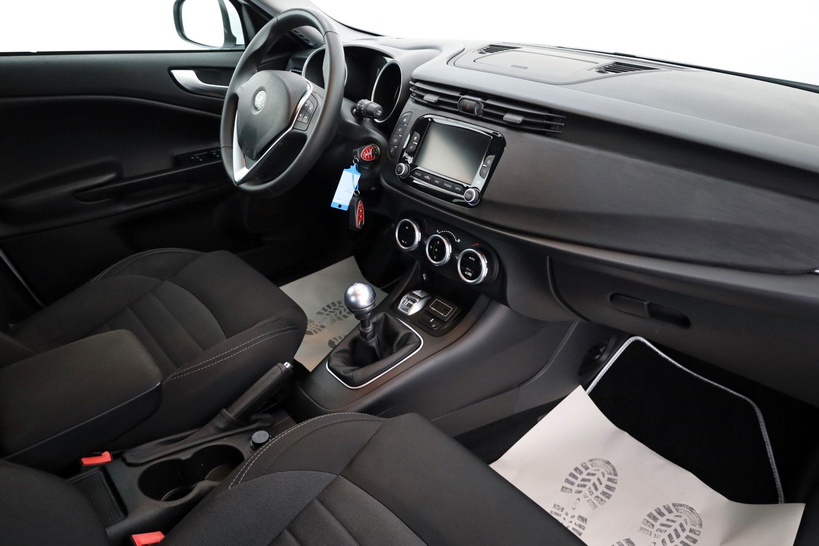 Fahrzeugabbildung Alfa Romeo Giulietta Super Navi,PDC,D.N.A.-Fahrdynamik