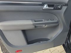 VW Touran 2.0 TDI Highline DSG Xenon