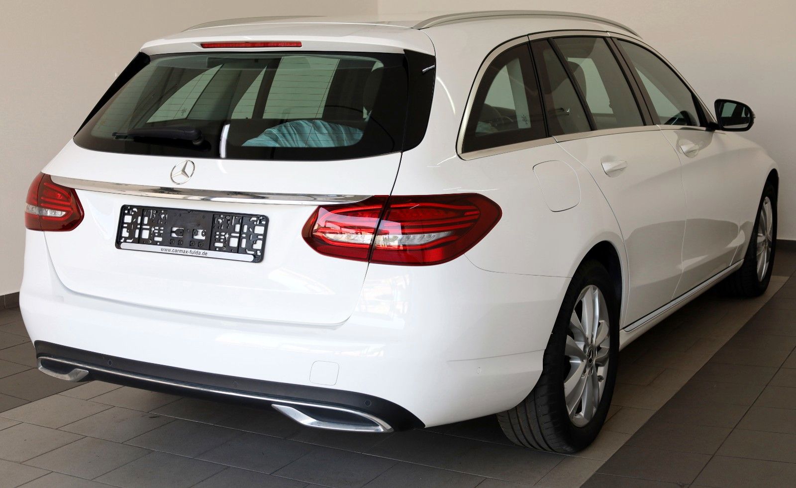 Fahrzeugabbildung Mercedes-Benz C 200 T 4M T.Leder,Navi,LED,SH,PDC,SR+WR