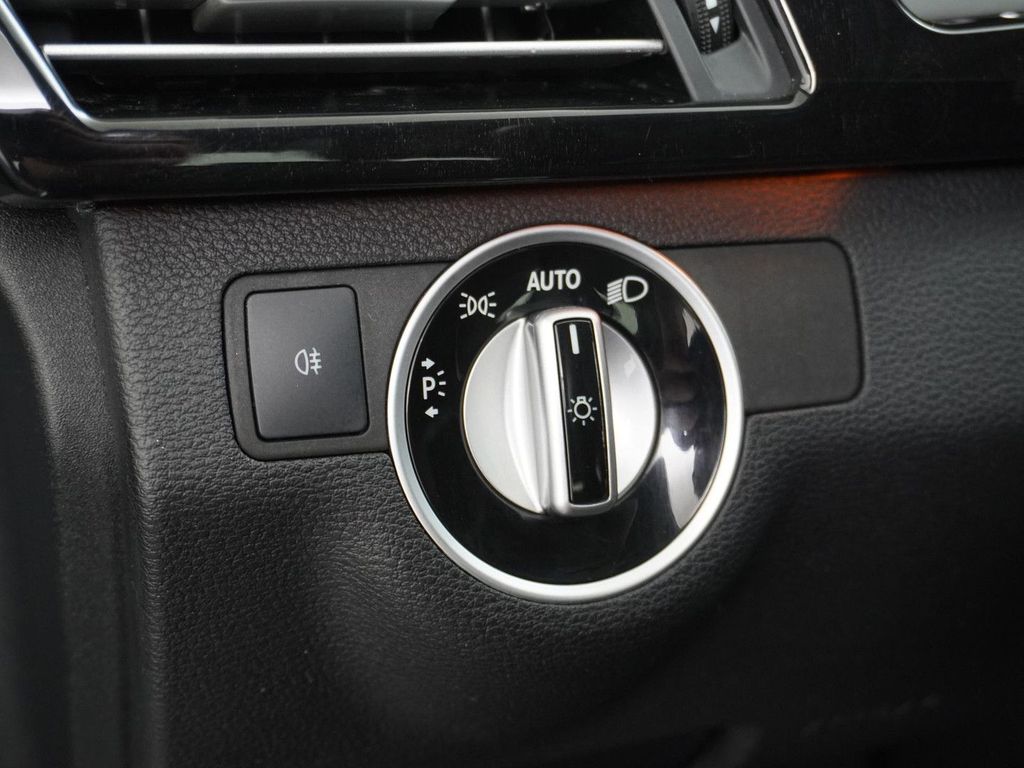 Mercedes-Benz E 200 CGI Business Class Avantgarde