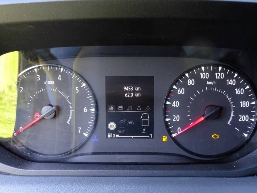 Fahrzeugabbildung Nissan Interstar Kastenwagen Hochdach 3,5t L2H2 N-Conne