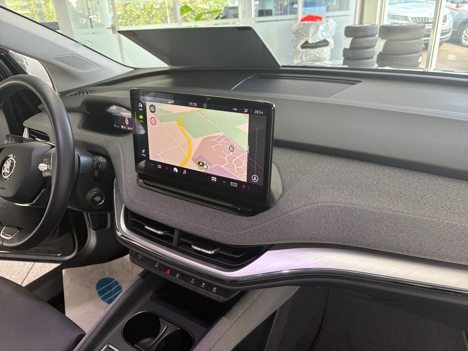 Skoda Enyaq LOFT 180PS 60kWh +WÄPU+LED+CARPLAY+RKAM+NA