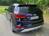 Hyundai Santa Fe 2.2 CRDi Premium 4WD Automatik 42.000km - gebrauchte Hyundai SANTA FE aus dem Jahr 2016