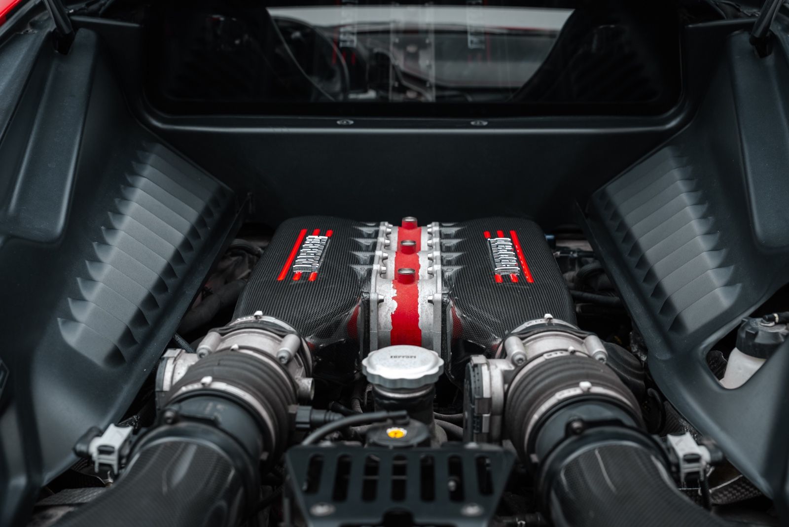 Fahrzeugabbildung Ferrari 458 Speciale LIFT/GARANTIE/SCHECKHEFT/UNFALLFREI
