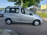 Toyota Yaris 1.3 Verso 1.Hand TÜV - gebrauchte Toyota Yaris aus dem Jahr 2001