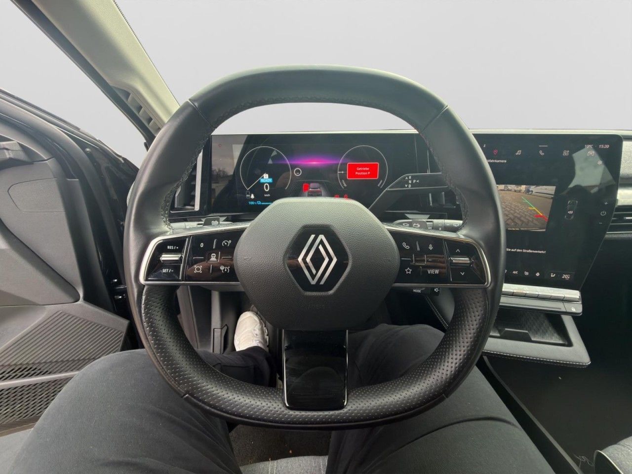 Renault Megane E-TECH - Bild 12