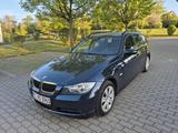 BMW 320i Klimaanlage AHK 3Hand - BMW 320 aus 2005: Kombi, 320i