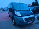 Fiat Ducato Kombi 30 100 9-Sitzer - Fiat Ducato: Kleinbus, Sitzer 9
