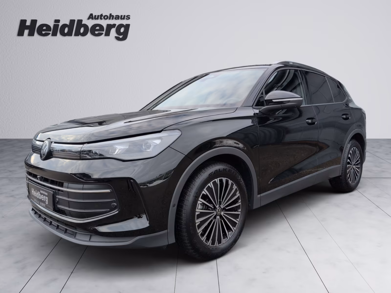 Volkswagen Tiguan 1.5 eTSI Goal AHK IQ-Matrix 360K ACC 18"
