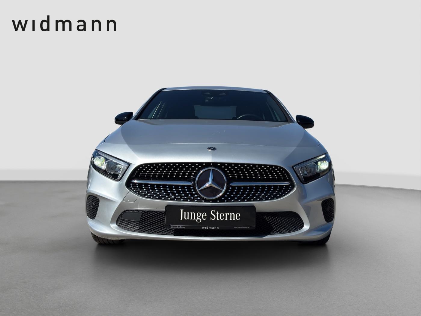 Mercedes-Benz A 200 Lim Progressive*Navigation*LED*PTS*SHZ*Kam