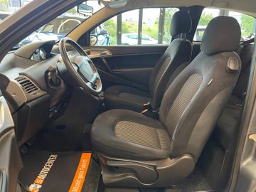 Lancia Ypsilon 1.4 8V Oro *KLIMAAUT.*2.HD*TÜV 062027*