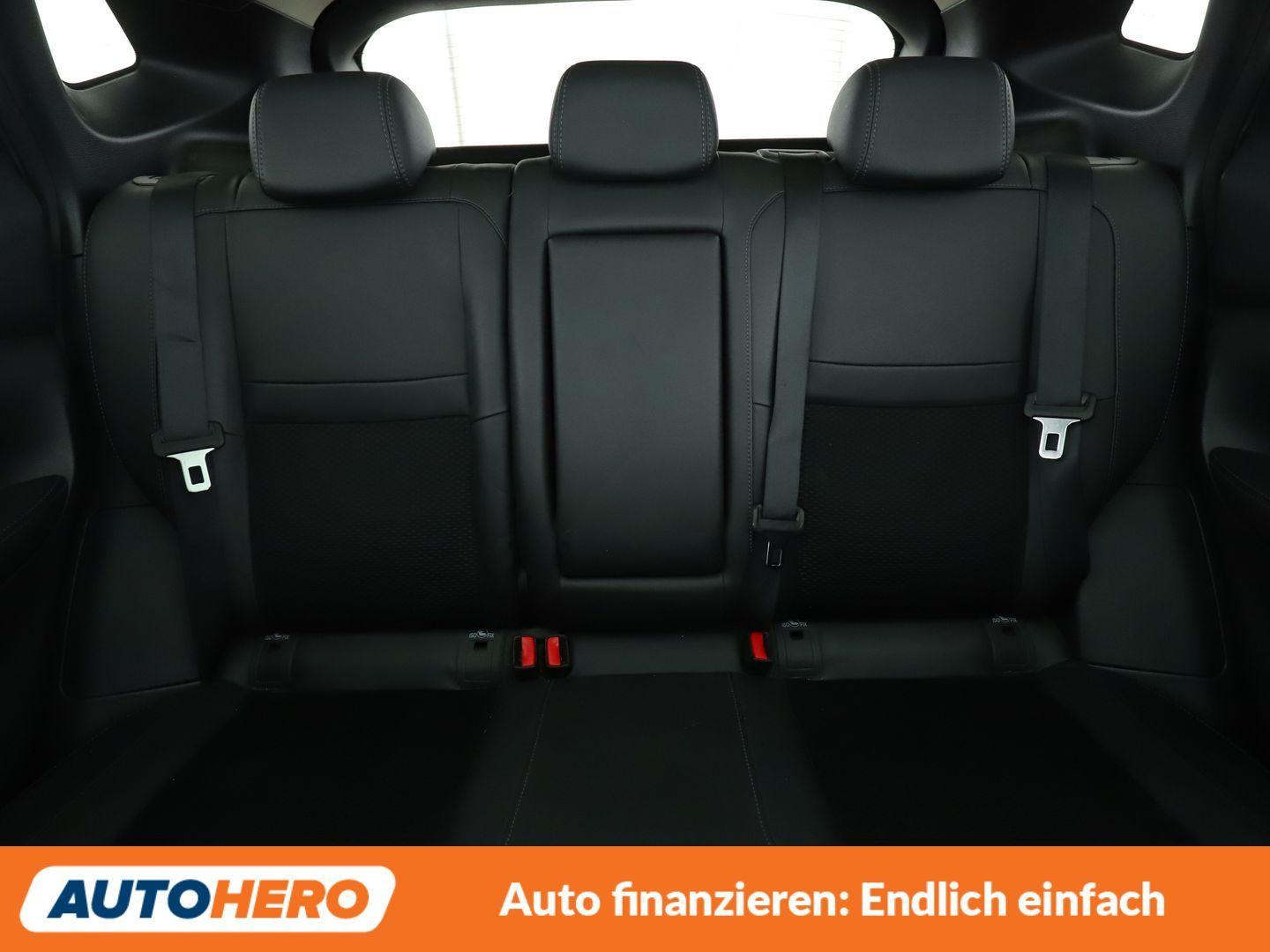 Nissan Qashqai 1.6 Business *NAVI*LED*TEMPO*CAM*PDC*SHZ