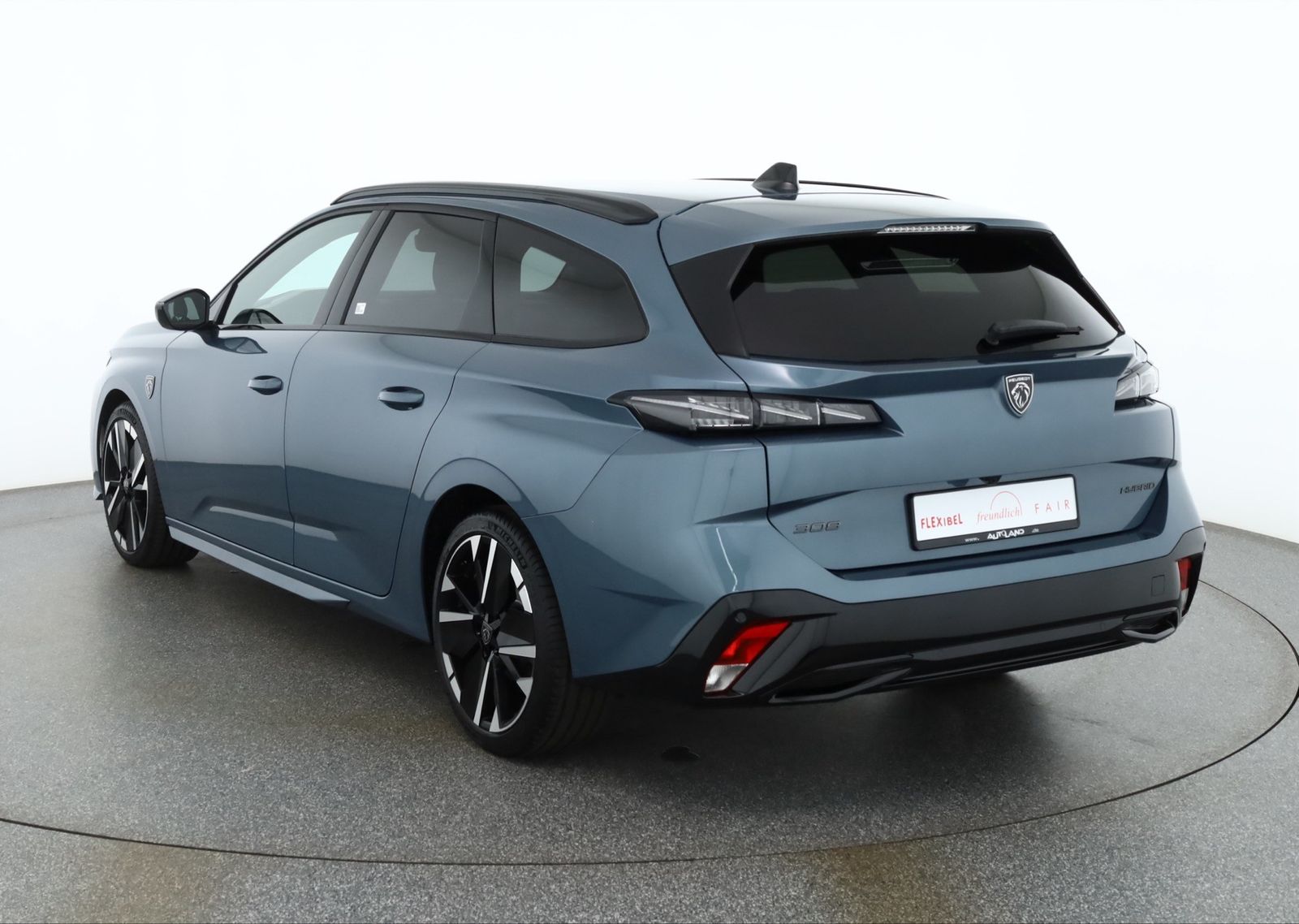 Peugeot 308 SW GT 1.2 Hybrid 145 Aut. Matrix ACC Navi imagem 3