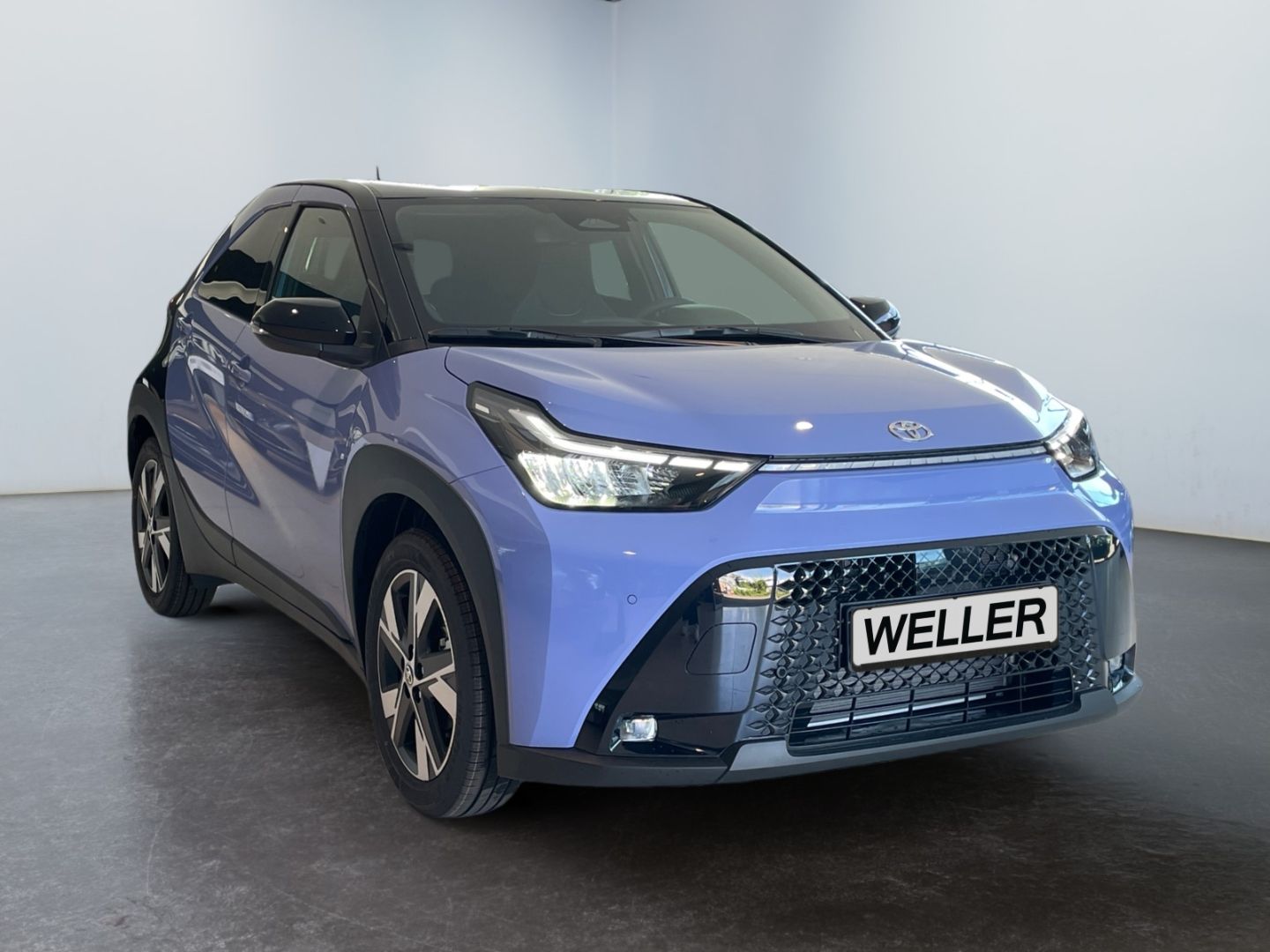Toyota Aygo X Hybrid 1,5 l, 116 PS CVT Hatchback, 5-tür imagem 3