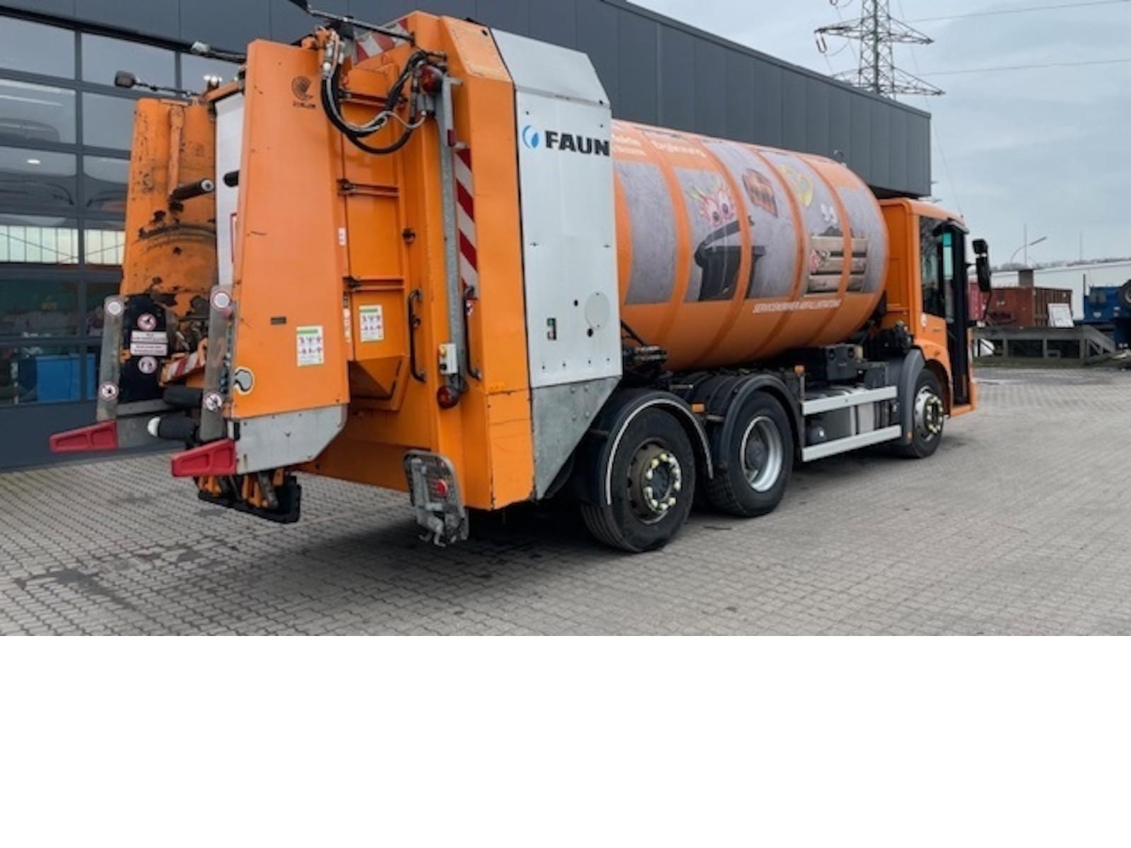 Mercedes-Benz 2633 Econic 6x2 Faun Roto 520L