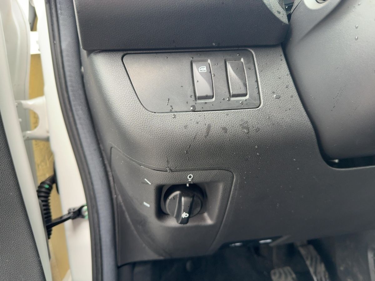 Dacia Spring - Bild 13